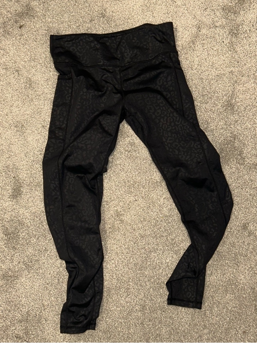 CVG Black Subtle Leopard Print Athletic Leggings